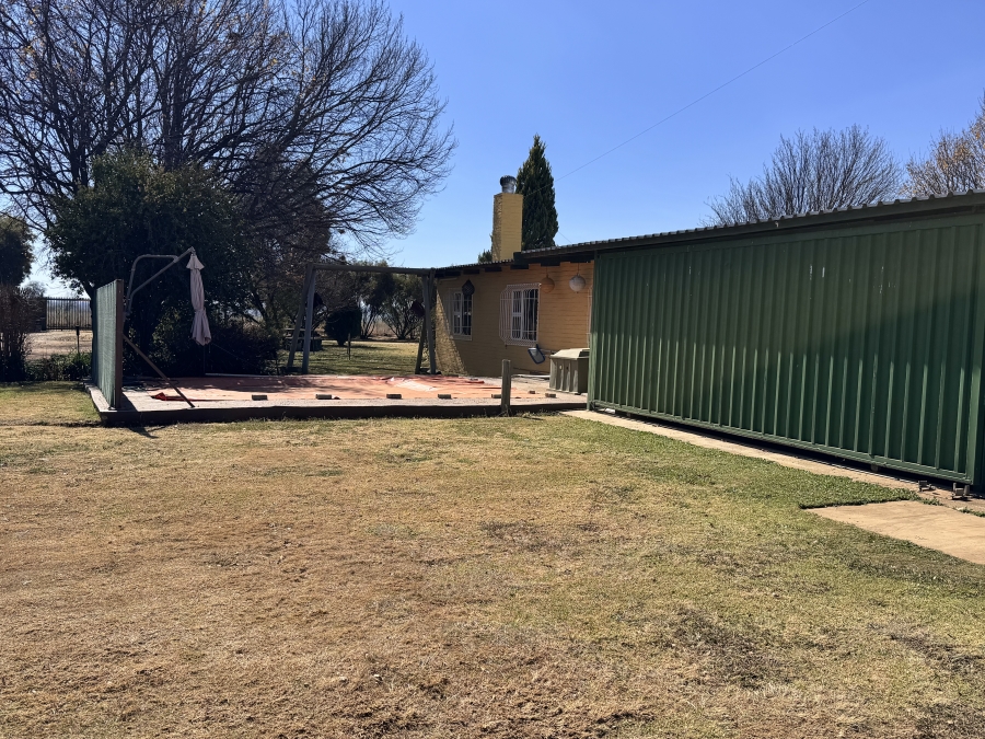 8 Bedroom Property for Sale in Meiringspark North West